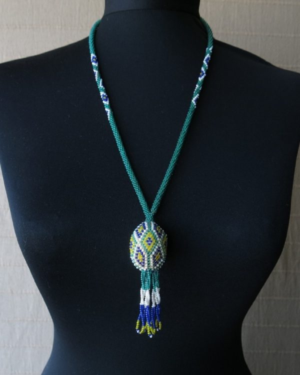 Beaded necklace